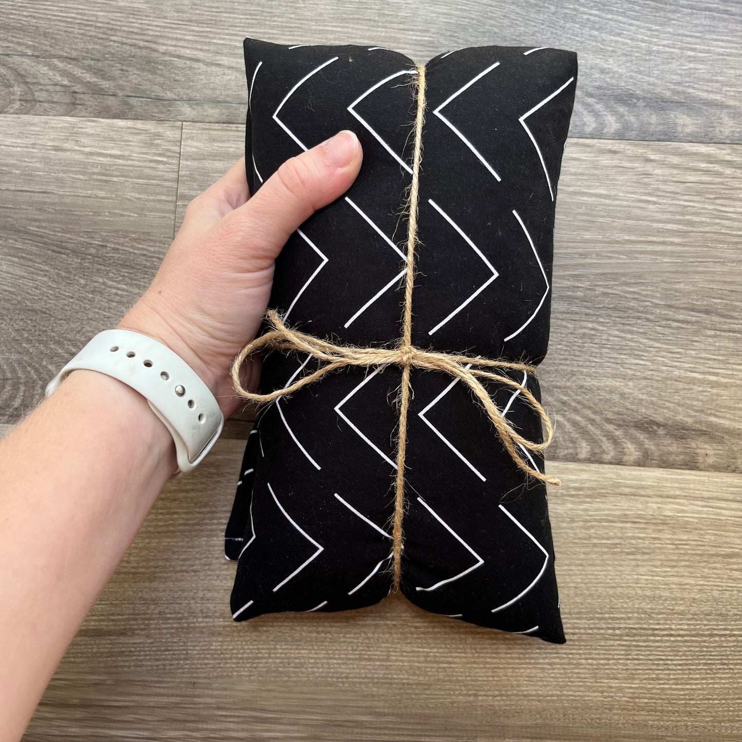 Black Arrows - Lavender Rice Bag - Large Hot and Cold Pack