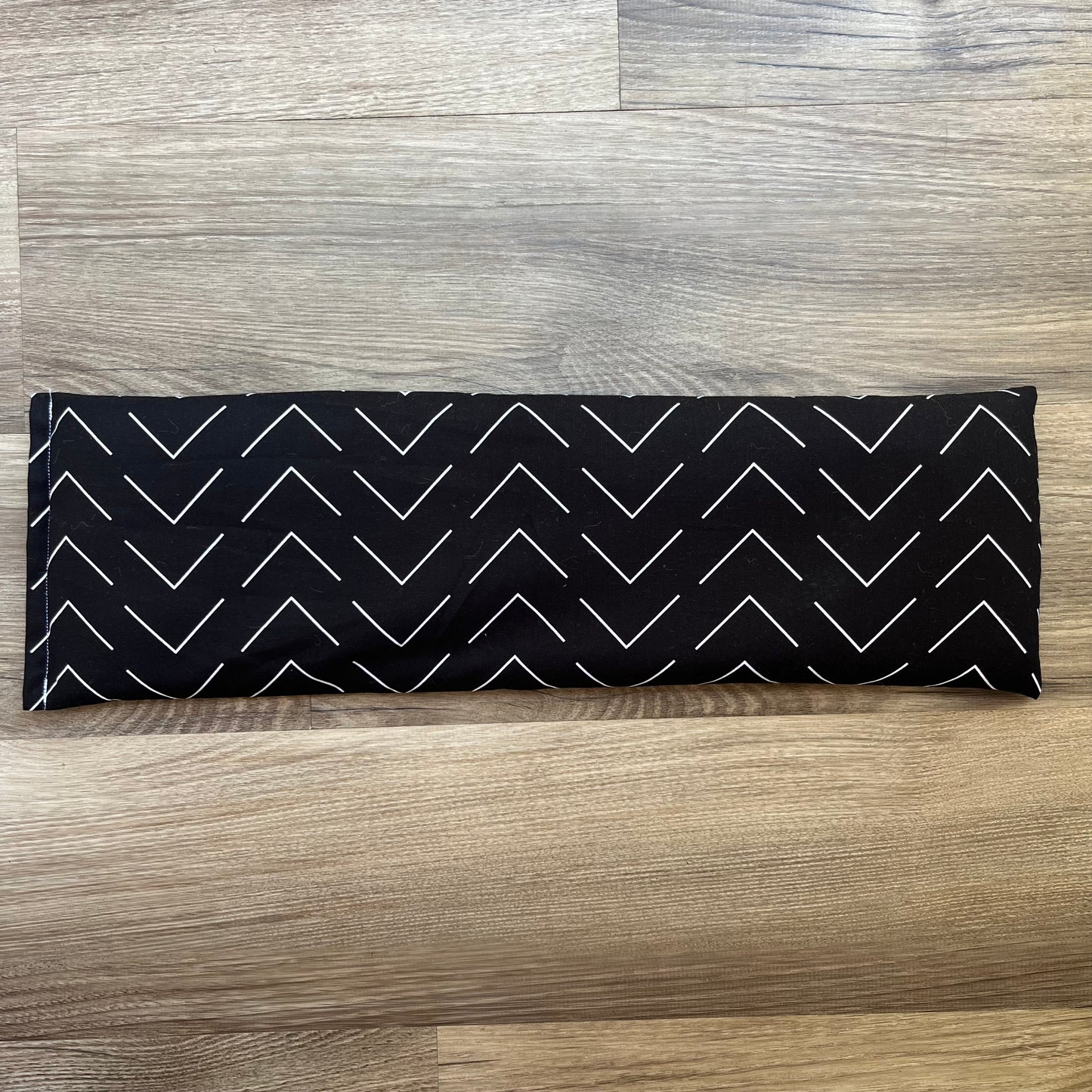 Black Arrows - Lavender Rice Bag - Large Hot and Cold Pack